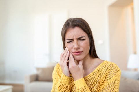 Extraction des dents de sagesse, douleurs à la mâchoire et ostéopathie