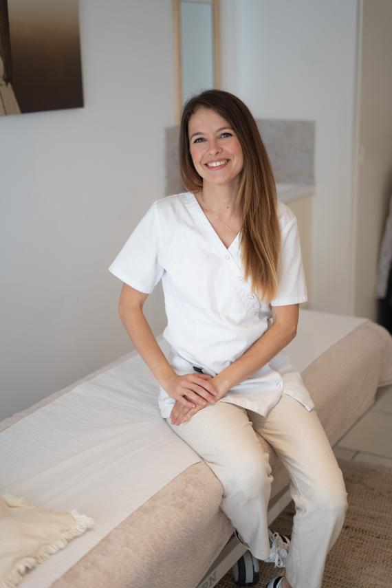 Ostéopathe - Fréjus - Charlyne Giordano